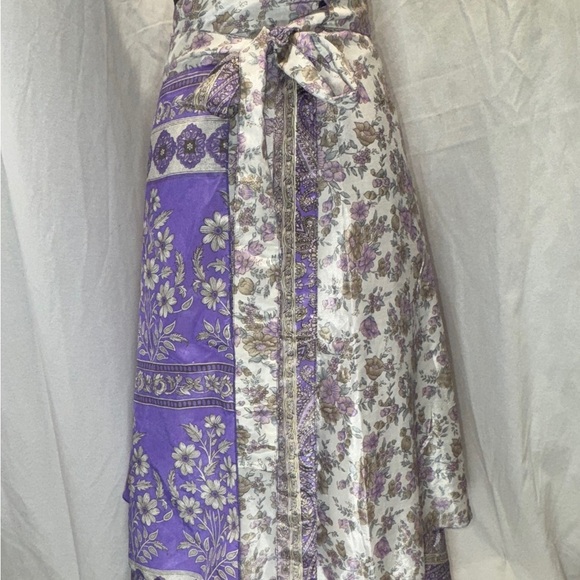 Lavender Paisley Wrap Midi/Maxi Skirt One Size - Picture 4 of 7